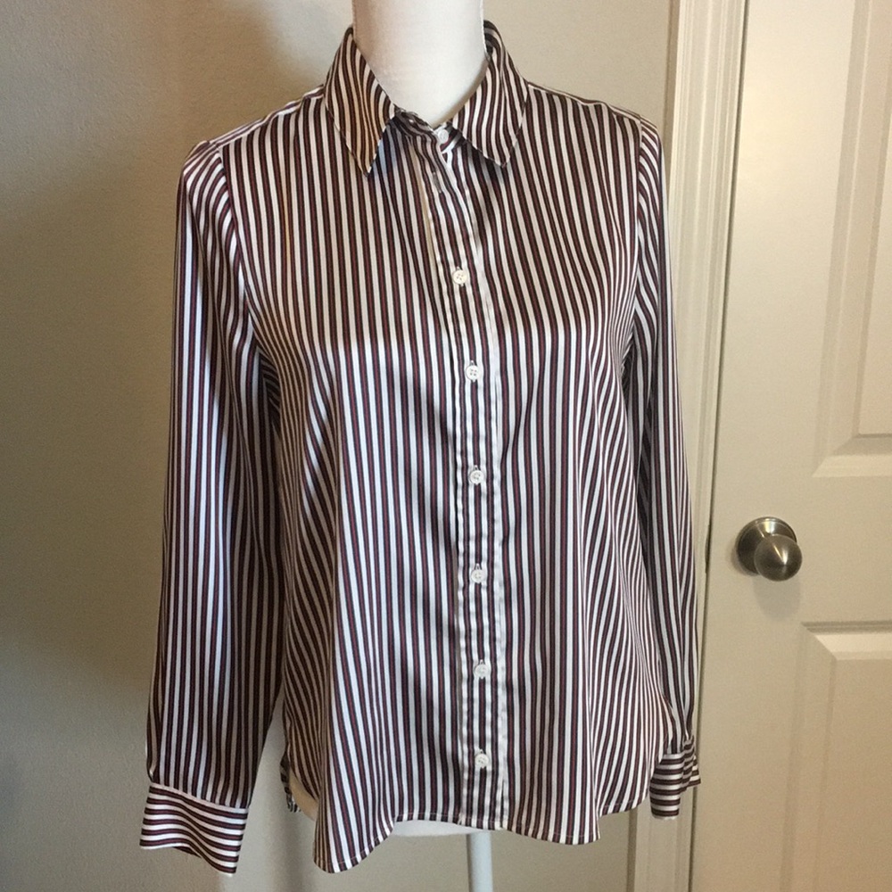 Court & Rowe Striped Poly Satin Button Down Blouse, size Small